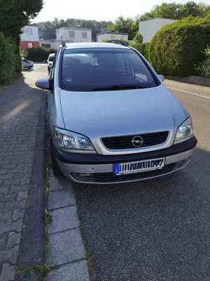 Opel Zafira 1.8 16V Edition 2000