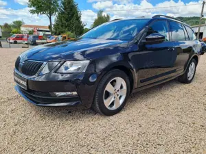 Skoda Octavia Combi Tour Bild 2