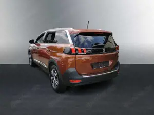 Peugeot 5008 1.2 PureTech 130, Allure Pack Bild 4