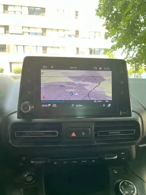 Opel Combo Ultimate/ 1-Hand TUV AU NEU/PANORAMA/NAVI/TOP-Zust Bild 4