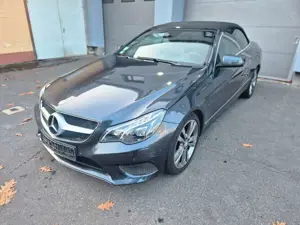 Mercedes-Benz E 200 E -Klasse Cabrio E 200 SCHECKHEFT