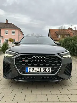 Audi RS Q3 2.5 TFSI quattro S tronic