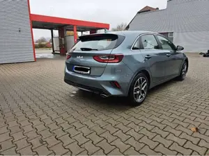 Kia Ceed / cee'd Ceed SW 1.5 T-GDI OPF Spirit Bild 3