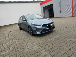 Kia Ceed / cee'd Ceed SW 1.5 T-GDI OPF Spirit Bild 2