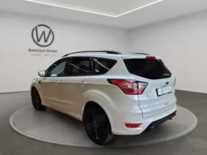 Ford Kuga 1,5 Ecoboost AT 4WD ST-Line Pano Sony Xenon Navi Bild 3