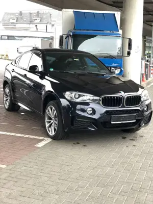 BMW X6 xDrive 30 d M Sportpaket 8 Fachbereift HUD uvm