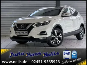 Nissan Qashqai 1,3 DIG-T DCT Tekna 4x2 Keyless LED Navi