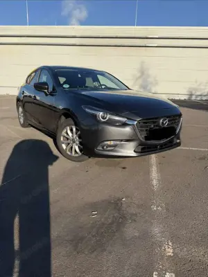 Mazda 3 Exclusive-Line