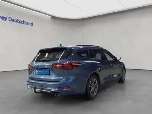 Ford Focus Turnier 1.0 EcoBoost Hybrid Aut. ST-LINE X Bild 5