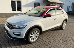 Volkswagen T-Roc Style DSG VIRTUAL/SHZ/ACC/KEYLESS