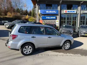 Subaru Forester Forester 2.0X Trend