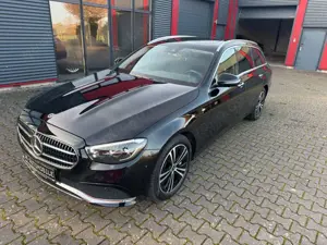 Mercedes-Benz E 450 T 4M Avantgarde Standheizung LEDER LED 360