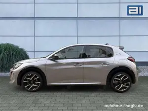Peugeot 208 GT HYBRID 145 e-DSC6*360°Cam*LED*Navi*ACC* Bild 2
