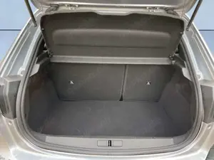 Peugeot 208 GT HYBRID 145 e-DSC6*360°Cam*LED*Navi*ACC* Bild 5