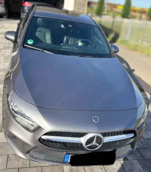 Mercedes-Benz A 220 A-Klasse 7G-DCT Edition 1