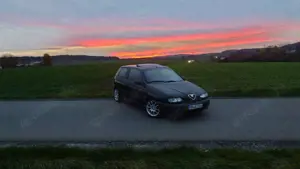 Alfa Romeo 145 1.6 Bild 2