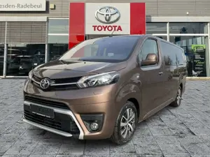 Toyota Proace Verso 2.0 D-4D L2 Shuttle Comfort AHK*Navi