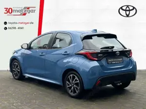 Toyota Yaris Hybrid Team D +Kamera +LED +Sitzheizung +AppleCarp Bild 4