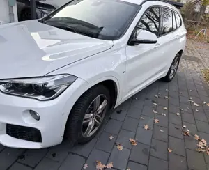 BMW X1 sDrive 18 d M Sport Bild 2
