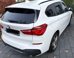 BMW X1 sDrive 18 d M Sport Bild 4