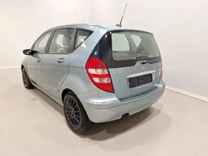 Mercedes-Benz A 160 CDI 2.0 AT Klima Bild 4