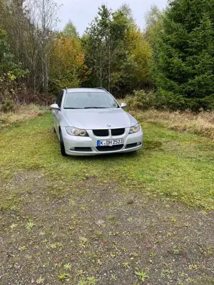 BMW 320 320i