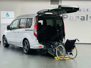 Ford Tourneo Connect Titanium Rollstuhlgerecht-Rampe