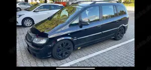 Opel Zafira opc