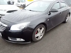 Opel Insignia 1.6 Turbo Cosmo 8-fach Reifen Xenon Nav