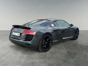 Audi R8 Coupe 4.2 FSI quattro/Kamera/TüVService Neu Bild 5