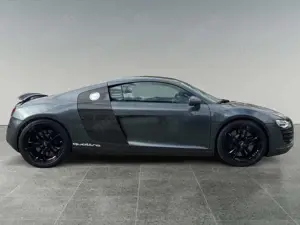 Audi R8 Coupe 4.2 FSI quattro/Kamera/TüVService Neu Bild 4