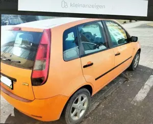 Ford Fiesta Fiesta  VI 2002.25 5-Türig (JH1/CBK) 1.4 TDCI Bild 5