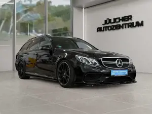 Mercedes-Benz E 63 AMG S T 4Matic, Scheckheft, Garantie