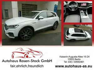 Volkswagen Touareg 3,0 V6 TDI 4Motion,AHK,Panorama,Kamera