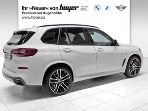 BMW X5 xDrive45e M Sportpaket HUD Pano Head-Up HiFi Bild 2