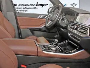 BMW X5 xDrive45e M Sportpaket HUD Pano Head-Up HiFi Bild 4