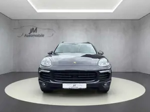 Porsche Cayenne S Chrono Pano AHK Memory PDLS StHz Bild 2