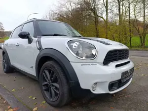 MINI Cooper SD Countryman COUNTRYMAN Diesel All4 Allrad Xenon Sitzheizun PDS