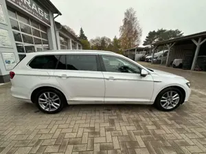 Volkswagen Passat Variant Passat Var.2.0 TDi Highline Autom. 4Motion ,LED Bild 4
