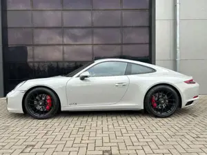 Porsche 991 .2 GTS Approved|Schiebedach|Zentralversc Bild 2