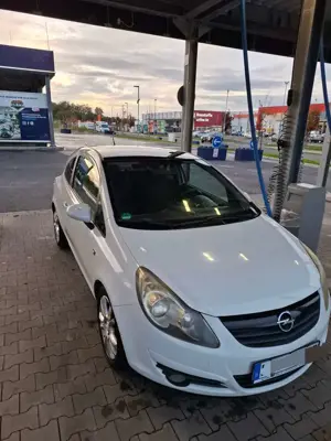 Opel Corsa Color Edition