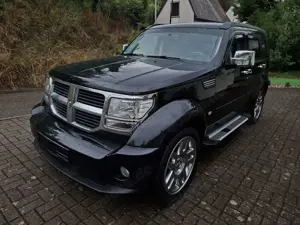 Dodge Nitro SXT Bild 2
