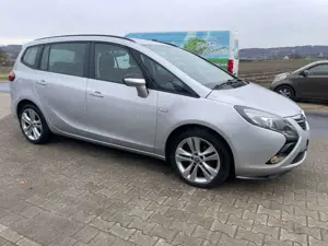 Opel Zafira C Tourer Edition Bild 2