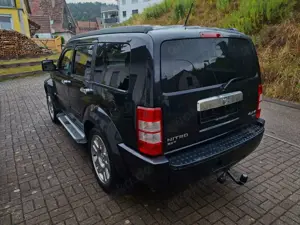 Dodge Nitro SXT Bild 3