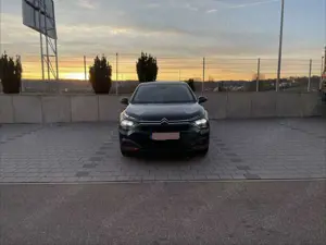 Citroen E-C4 Electric 136 SHINE Bild 2