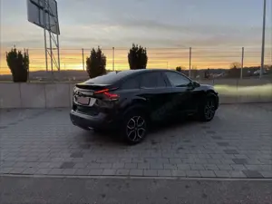 Citroen E-C4 Electric 136 SHINE Bild 3