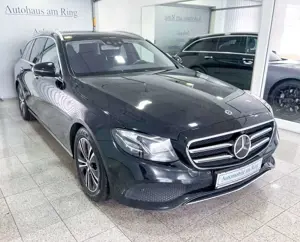 Mercedes-Benz E 220 d Avantgarde 4Matic Leder Multibeam 360°!