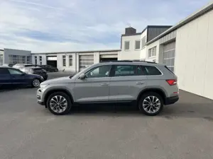 Skoda Kodiaq 2.0 TSI DSG 4x4 Clever 219€ m. 20% Anzahlung Vir Bild 3