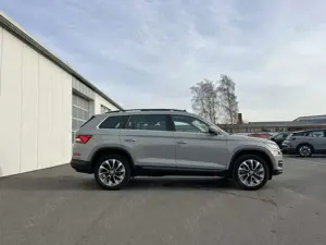 Skoda Kodiaq 2.0 TSI DSG 4x4 Clever 219€ m. 20% Anzahlung Vir Bild 5
