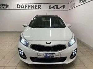 Kia Ceed / cee'd 1,6 CRDi Sportswagon GT-Line Automatik Bild 4